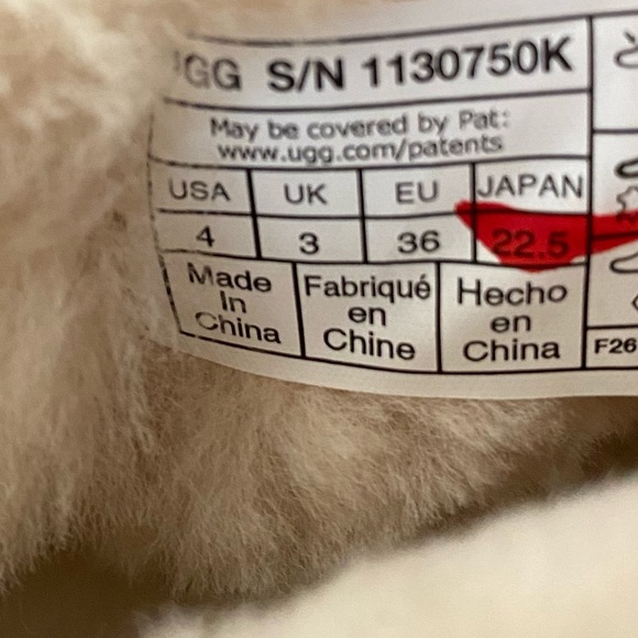 ❤️❤️❤️ UGG Classic Ultra Mini Boots Chestnut Kid’s 5 6 (Will Fit A Women’s 7 8) - Picture 13 of 15